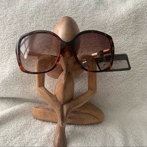 NWT- Foster Grant Polarized Sunglasses/ 100% UVA/UVB protection